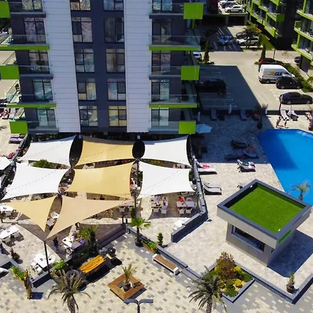 Sunshine Alezzi Beach 아파트 *