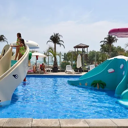 Sunshine Alezzi Beach 아파트