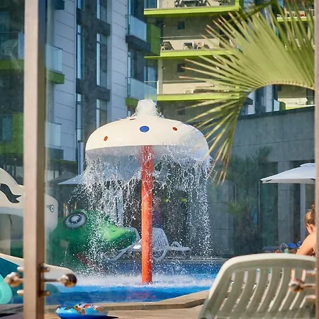 Sunshine Alezzi Beach 아파트 *