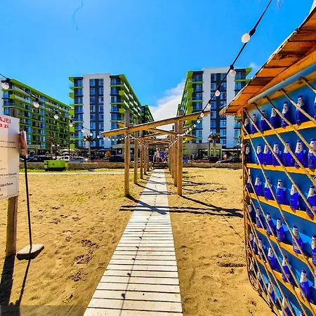 Sunshine Alezzi Beach 아파트 *